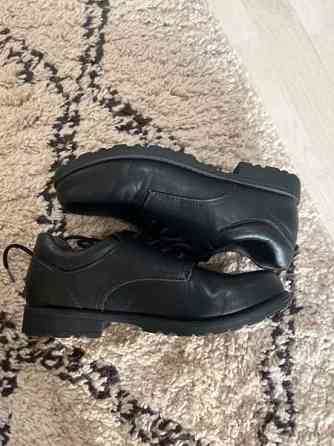 Poikien pukukengät Helsinki