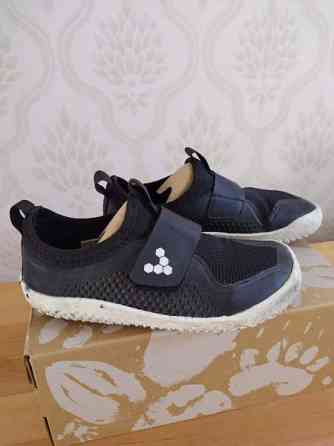 Vivobarefoot Primus Sport 30 Hollola