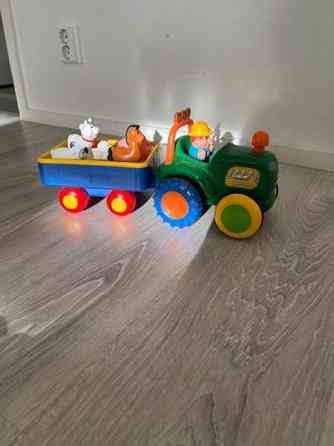 Lelutraktori pattereilla Вантаа