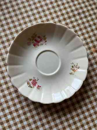 Arabian pieni aluslautanen Helsinki