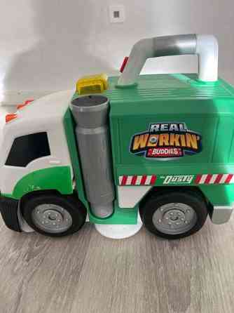 Leluroska-auto Вантаа