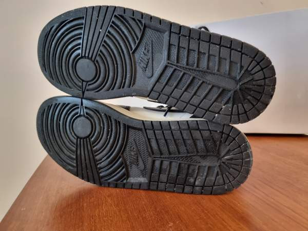 Air Jordan 1 Mid Gym Red Panda Eur 43 - 28cm Helsinki - valokuva 8