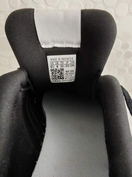 Adidas lenkkarit, 39 1/3 Luumäki - photo 3