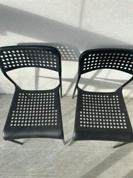 Mustat tuolit Tuusula - photo 2
