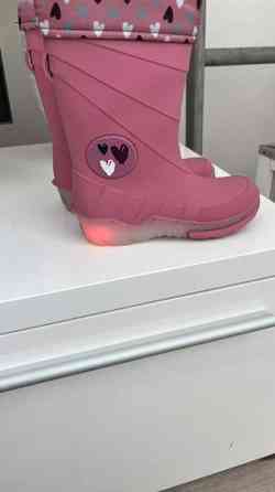 Kumisaappaat 24/25 Лохья