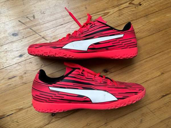 Puma sisäpelikengät. Koko 43 Espoo – foto 1