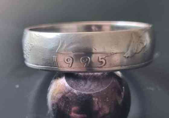 Kolikkosormus Amerikan quarter dollar. Ilmainen toimitus! Mustasaari