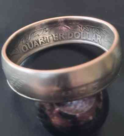 Kolikkosormus Amerikan quarter dollar. Ilmainen toimitus! Mustasaari