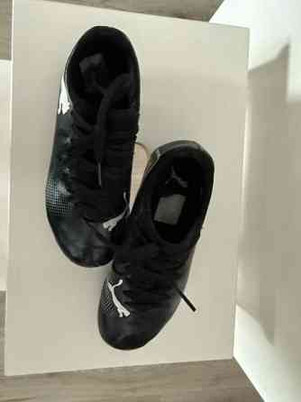 Lasten jalkapallo nappulakengät koko 30 Espoo