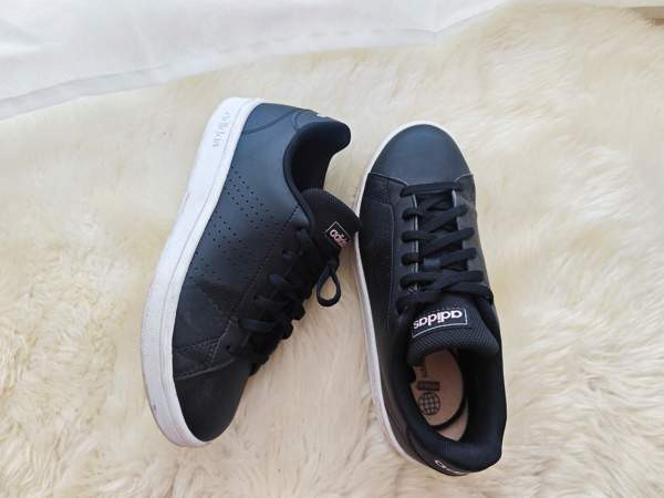 Adidas lenkkarit koko 36 2/3 Helsinki - photo 1