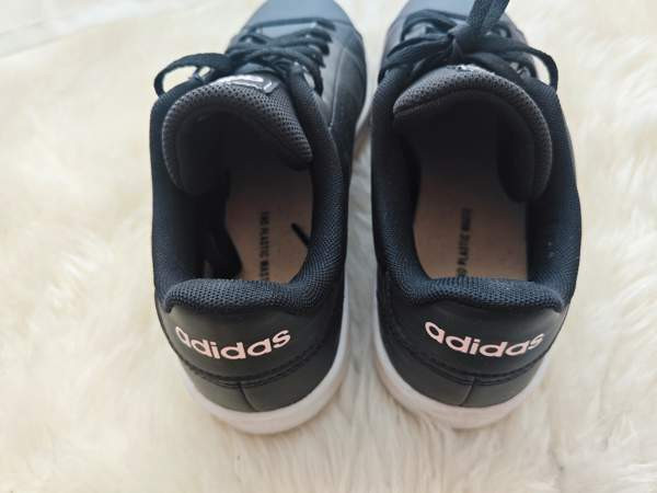 Adidas lenkkarit koko 36 2/3 Helsinki - photo 3