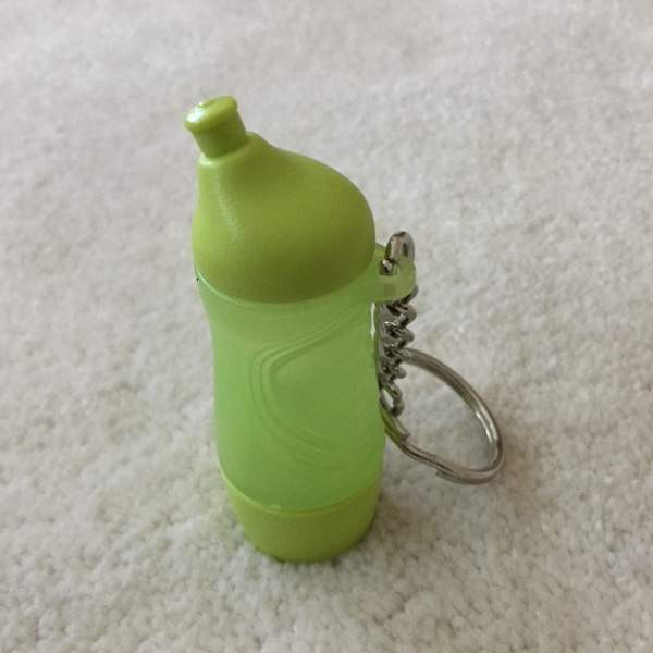 Tupperware juomapullo avaimenperä Keuruu - valokuva 2