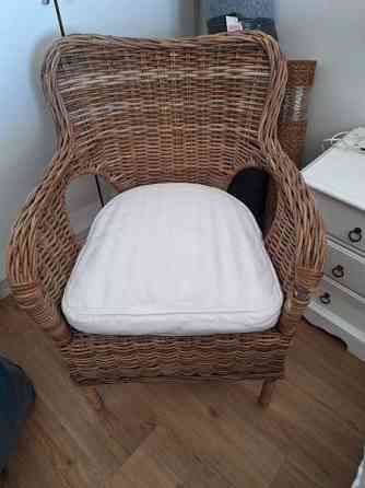 Myydään rottinkituoli Helsinki