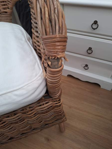 Myydään rottinkituoli Helsinki - valokuva 3