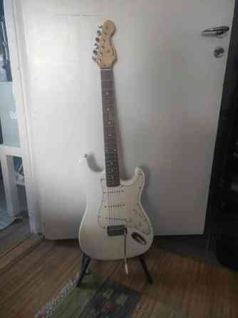 Harley Benton sähkökitara Joensuu