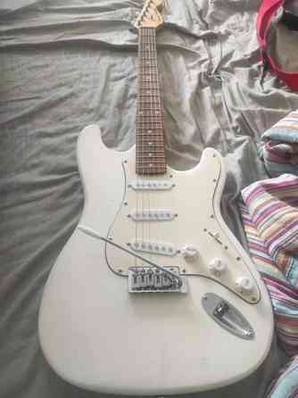 Harley Benton sähkökitara Joensuu