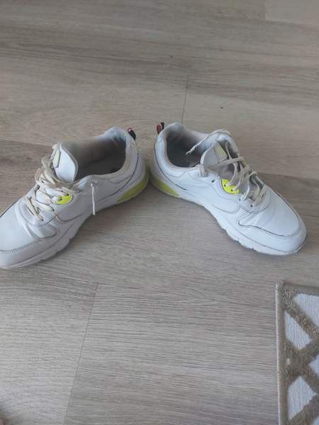 Hyvä tennarit Helsinki – foto 3