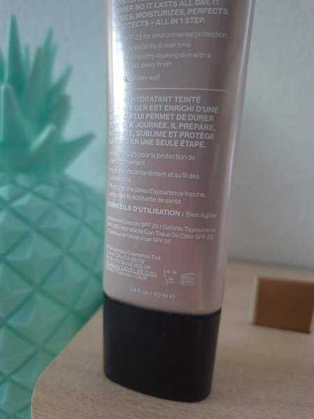 Käytetty: Smashbox Halo Healthy Glow All-In-One Tinted Moisturizer (Fair) Vantaa – foto 4