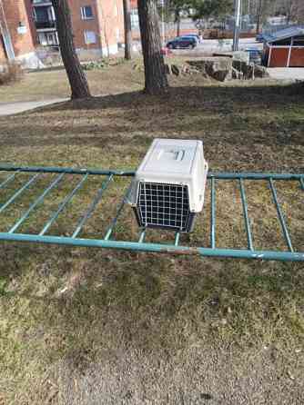 Kissankuljetuslaatikko  pieni ja näppärä Helsinki