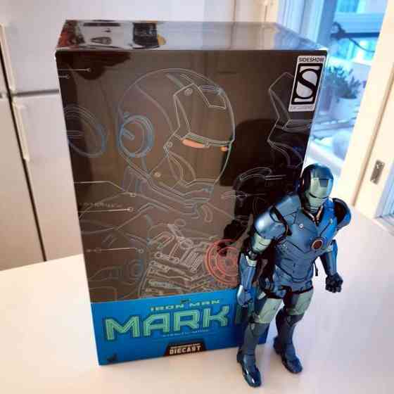 Hot Toys MMS314 Iron Man Mk III Stealth figuuri Тампере