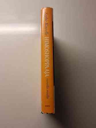 Sophie Kinsella: Himoshoppaaja vierailla mailla Helsinki