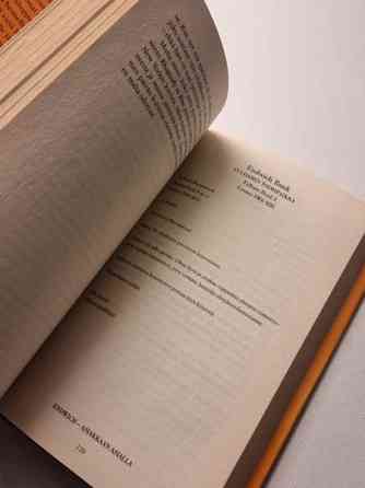 Sophie Kinsella: Himoshoppaaja vierailla mailla Helsinki