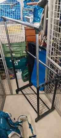 Vaaterekki / teline Helsinki