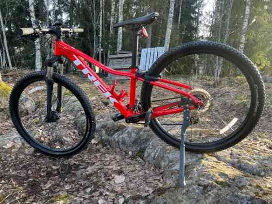 Trek Marlin 5 27.5 XS Yloejaervi