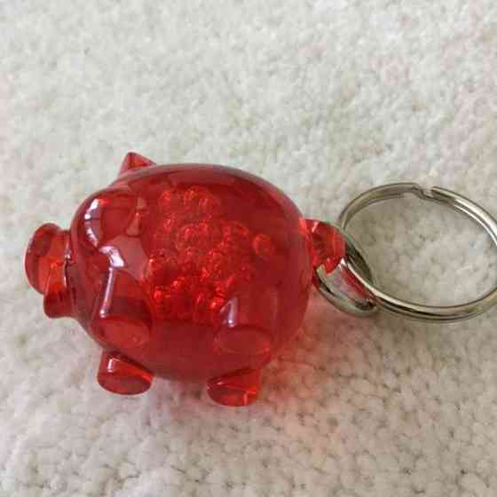 Nordea punainen possu avaimenperä Keuruu