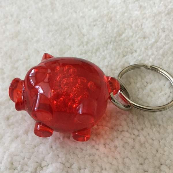 Nordea punainen possu avaimenperä Keuruu - valokuva 3