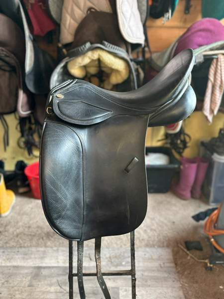 Globus koulusatula Tampere - valokuva 1