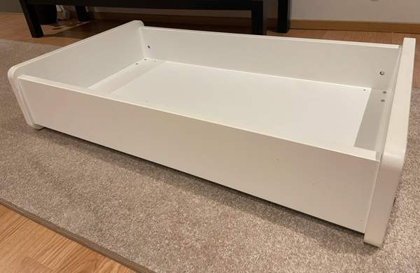 Unipuu lelulaatikko Lahti - valokuva 1