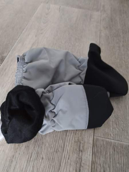 Välikausihanskat Turku - valokuva 2