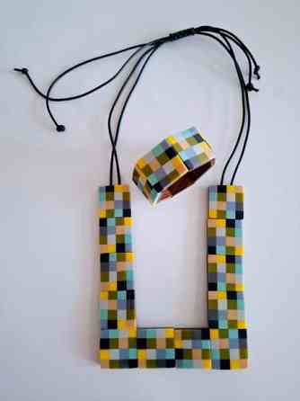 Marimekko kaulakoru+rannekoru setti Helsinki