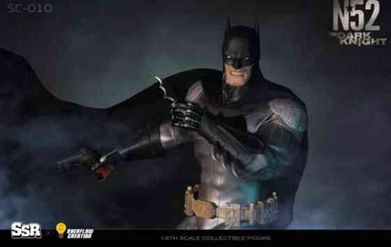 SSR Studios SSC-010 N52 Dark Knight Batman-figuuri (UUSI) Tampere