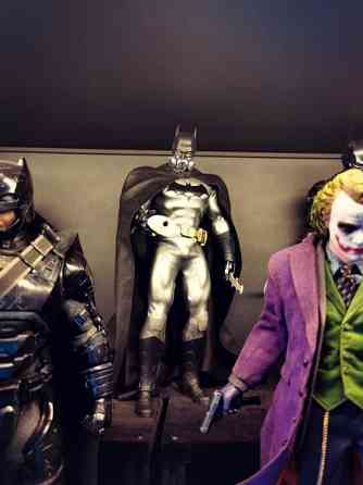 SSR Studios SSC-010 N52 Dark Knight Batman-figuuri (UUSI) Tampere