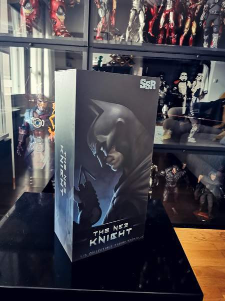 SSR Studios SSC-010 N52 Dark Knight Batman-figuuri (UUSI) Tampere - valokuva 3