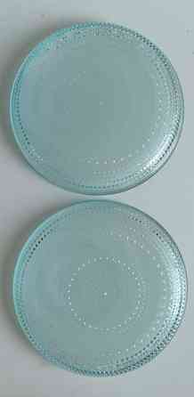 Kastehelmi lautaset 17cm 2kpl yht. 8€. Hollola