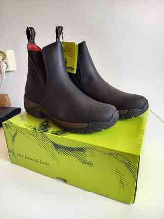 Mustat Chester-jodphurit, koko 39 Seinaejoki