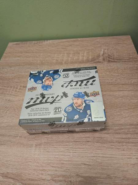 2018-2019 Upper Deck MVP Hockey Sastamala - valokuva 1