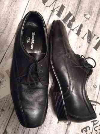 Juhla kengät 42/43 Nurmes