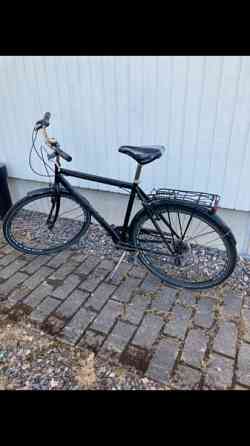 Nakamura miesten 28-tuumainen polkupyörä Jaervenpaeae