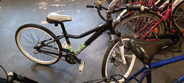 Lastenpyörä Espoo - valokuva 1