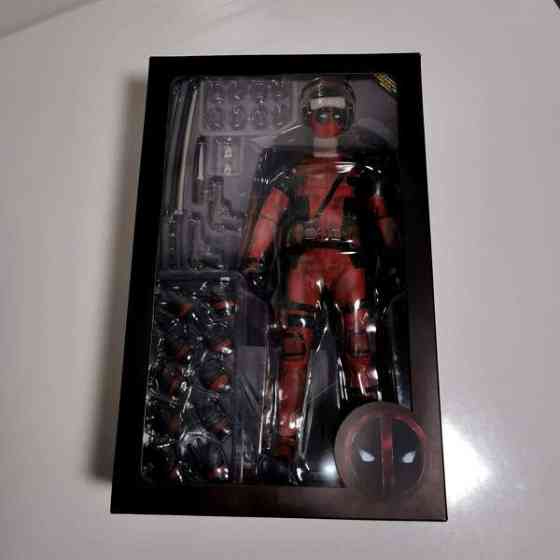 Hot Toys Deadpool MMS347 figuuri Tampere