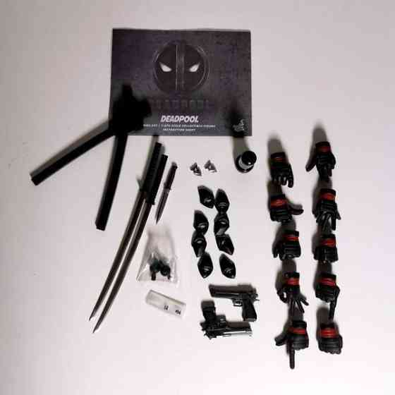 Hot Toys Deadpool MMS347 figuuri Tampere