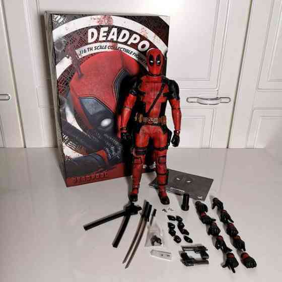 Hot Toys Deadpool MMS347 figuuri Tampere