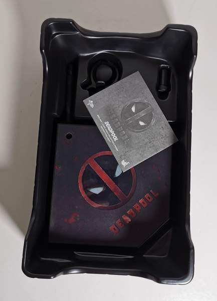 Hot Toys Deadpool MMS347 figuuri Tampere - valokuva 6