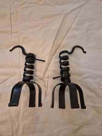 Metalliset kynttilänjalat korkeussäätimellä Helsinki