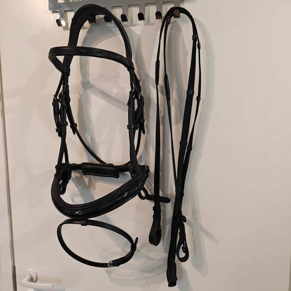 Horze Lockhart xfull anatomiset suitset Nurmijaervi – foto 1