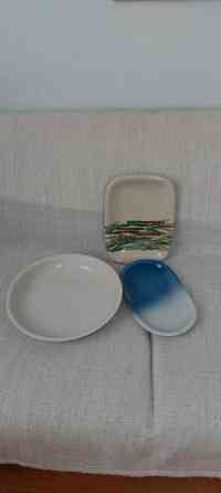 Tarjoilu-/paistoastiat, mm. Pentik Sotkamo